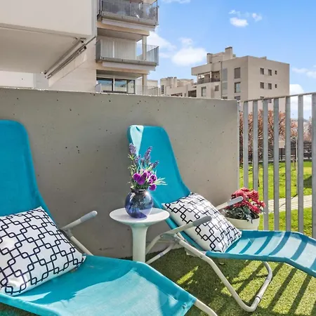 Apartment Lovely New 5 Min Walk Train Station 7 Min To Beach