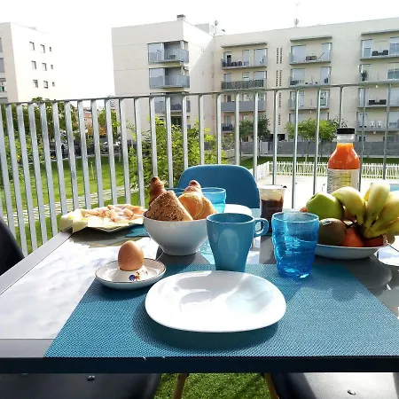 Lovely New 5 Min Walk Train Station 7 Min To Beach