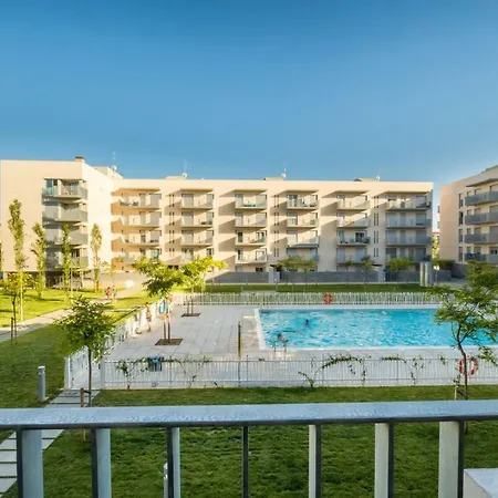 Lovely New 5 Min Walk Train Station 7 Min To Beach