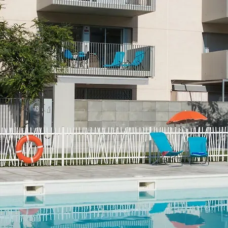 Apartment Lovely New 5 Min Walk Train Station 7 Min To Beach *